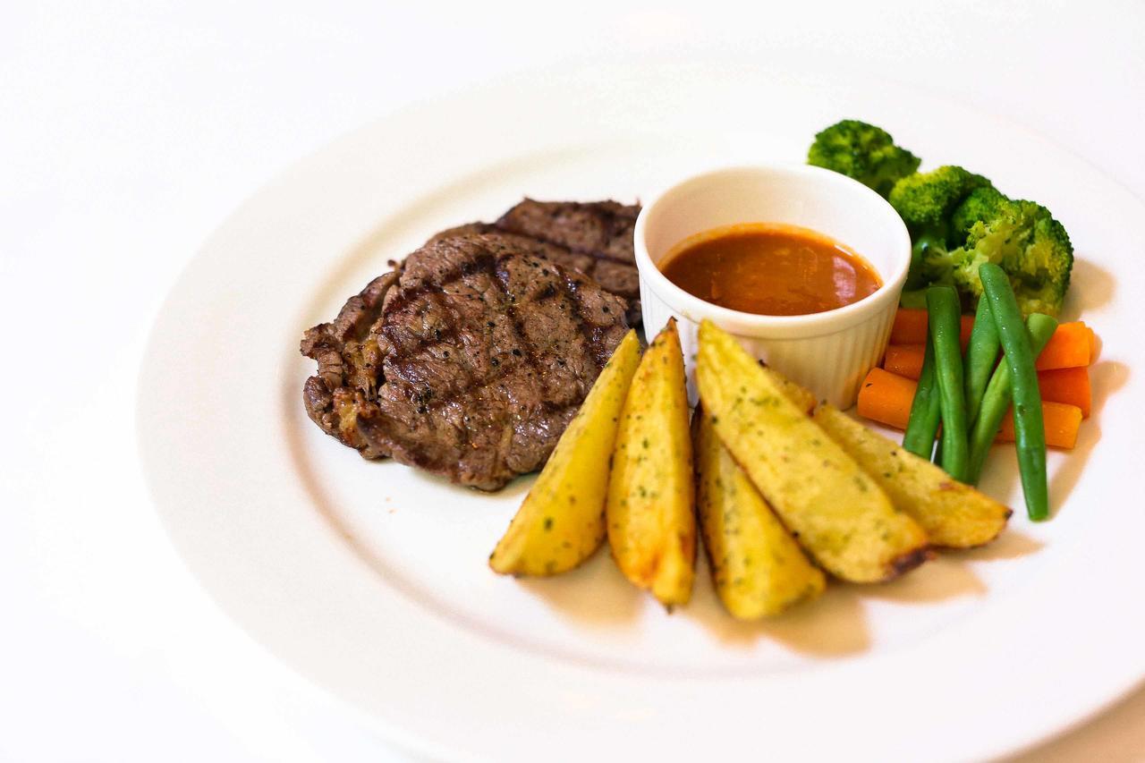 Geulis Boutique Hotel Bandung Luaran gambar